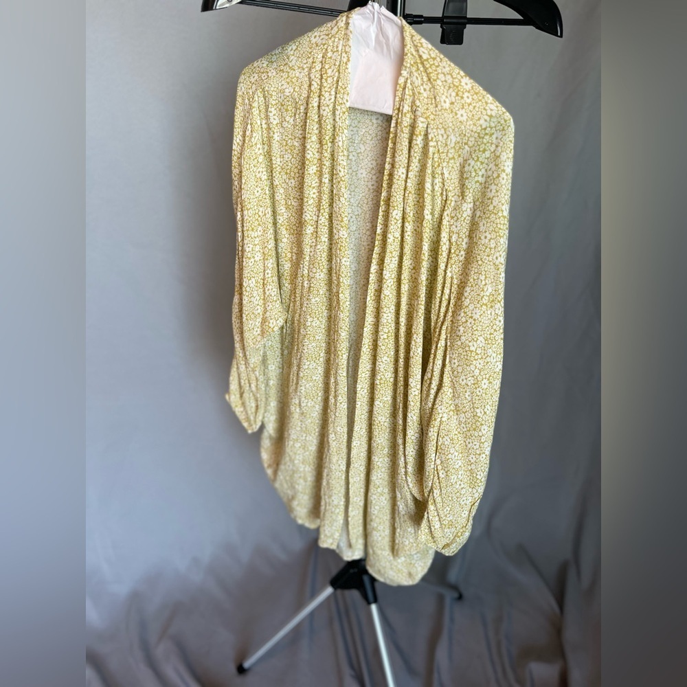 Billabong Mustard Floral Cardigan